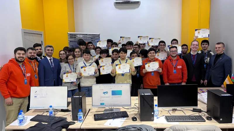 Proqramlaşdırma Olimpiadasında Gələcəyin Proqramçıları Yarışdı!
